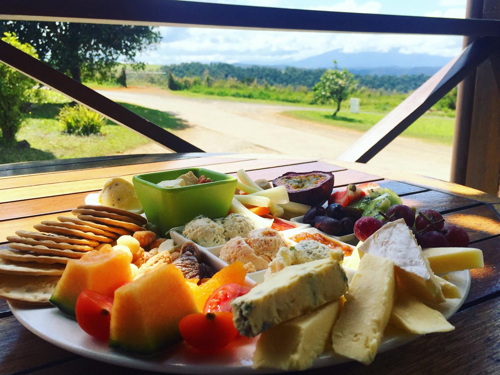 Mungalli Creek Dairy Cheeseplatter Mungalli Creek Dairy Cheeseplatter