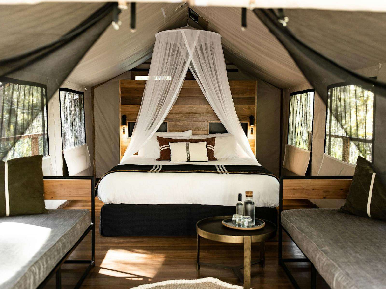 Deluxe Plus safari tent interior