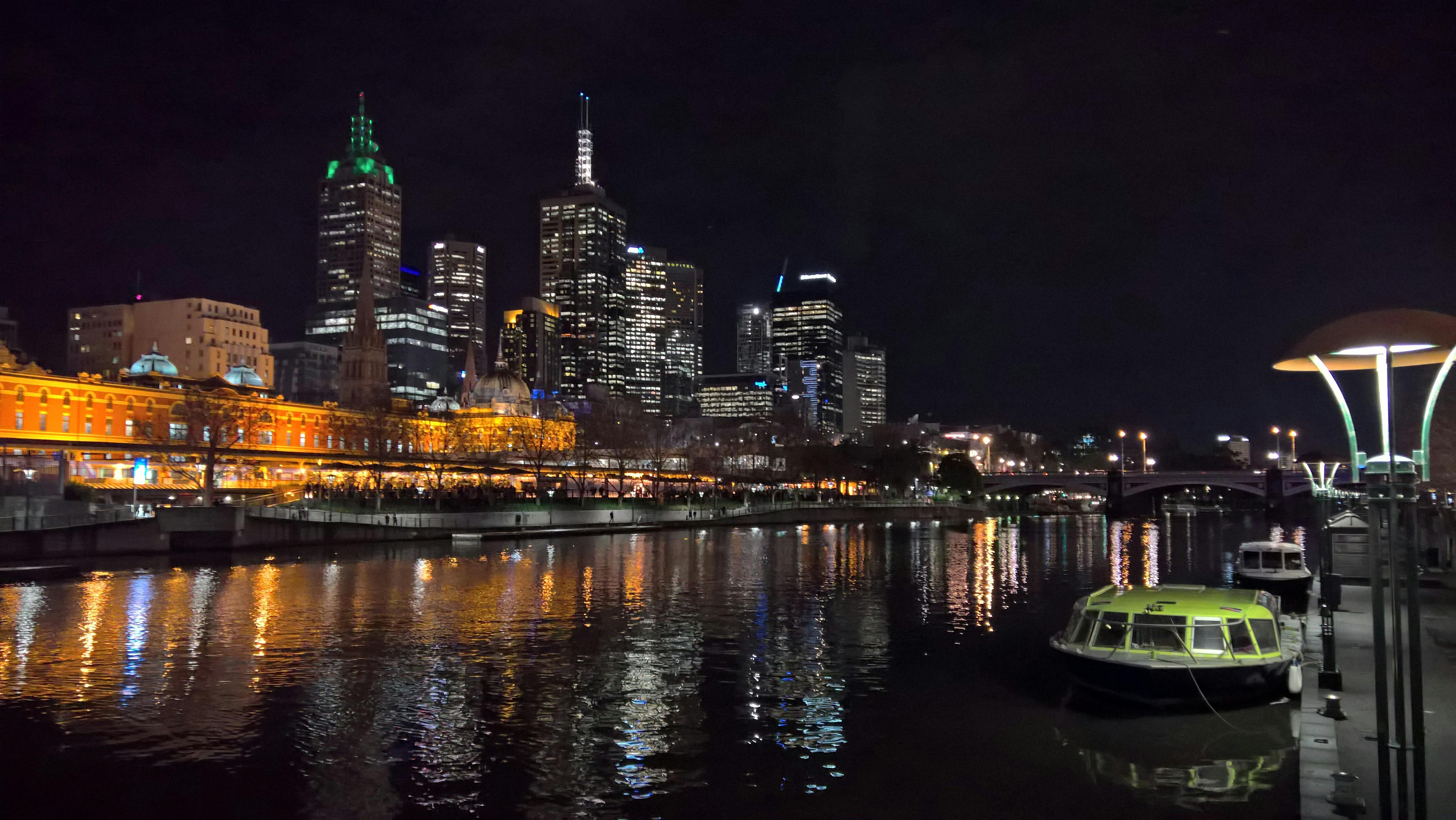 Melbourne Afternoon City Sights & Surrounds Private Experience