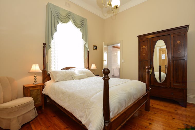 The Strand Suite