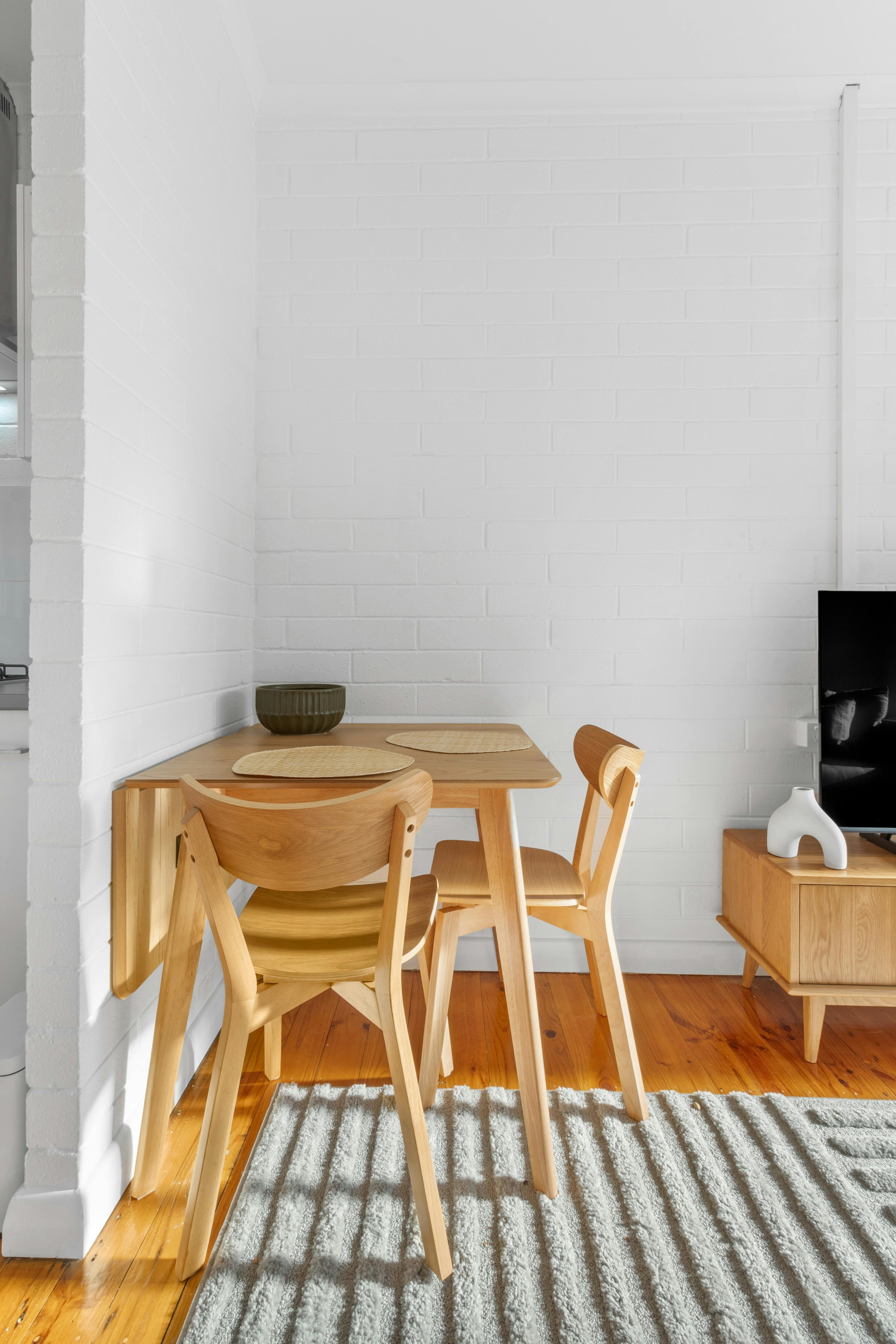 Prickly Pear Stays - Plympton