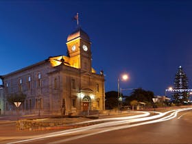 The Albany Town Hall
