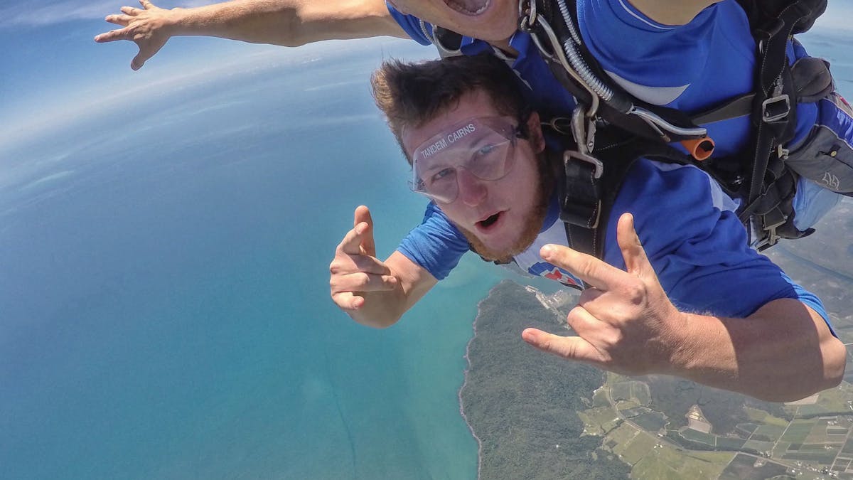 Tandem Cairns