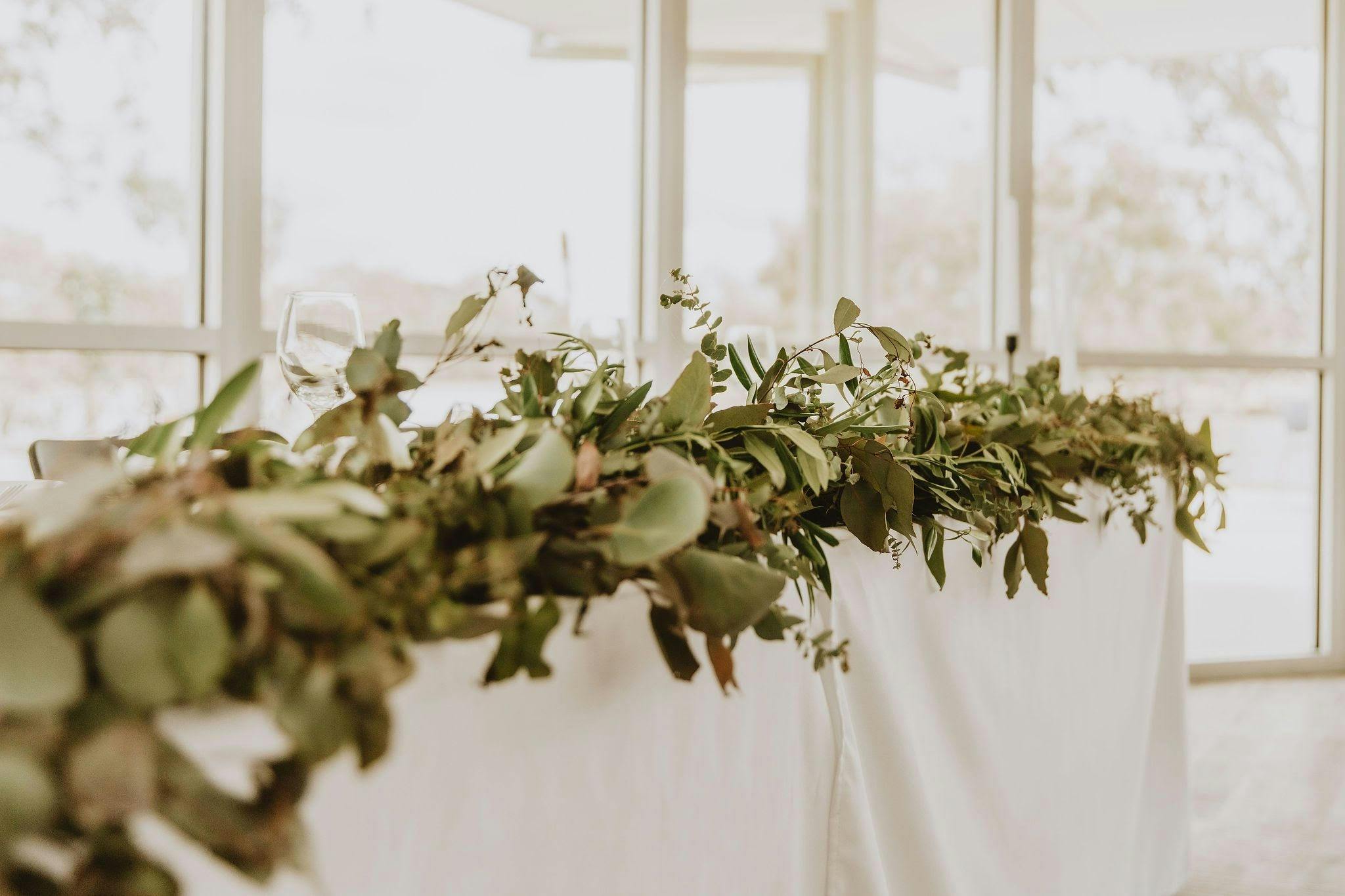 パビリオンのフラワーアレンジメント