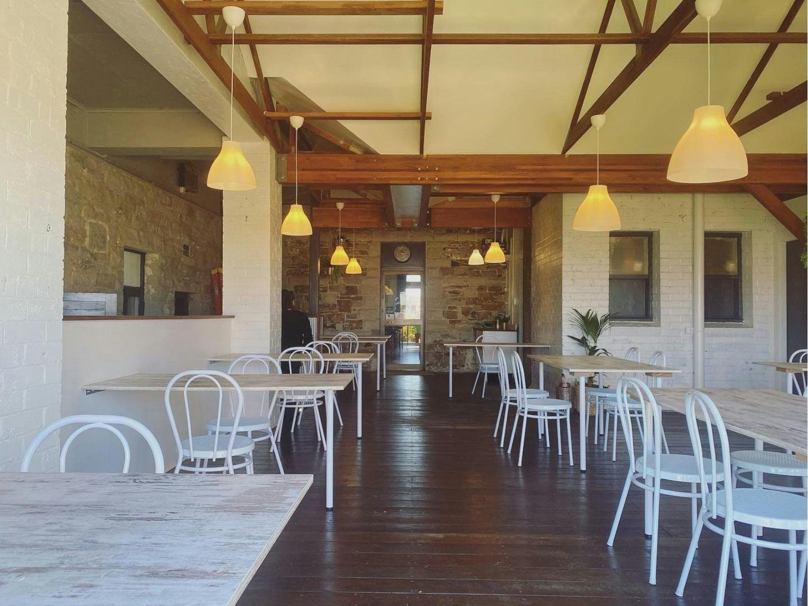 Royal Hotel Capertee Bistro