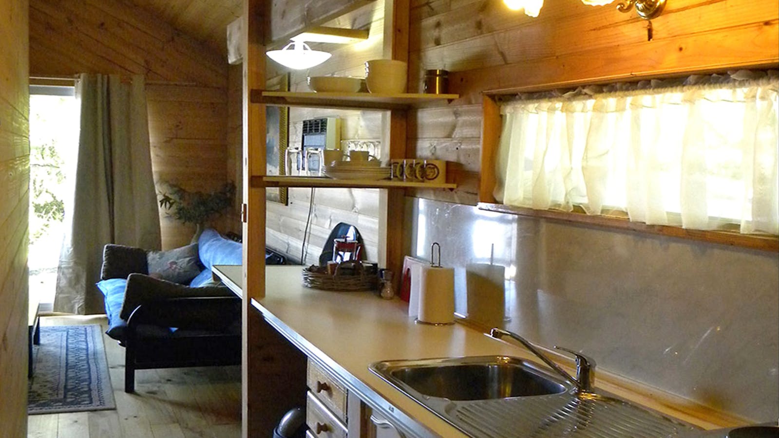The Boathouse - Galley kitchen