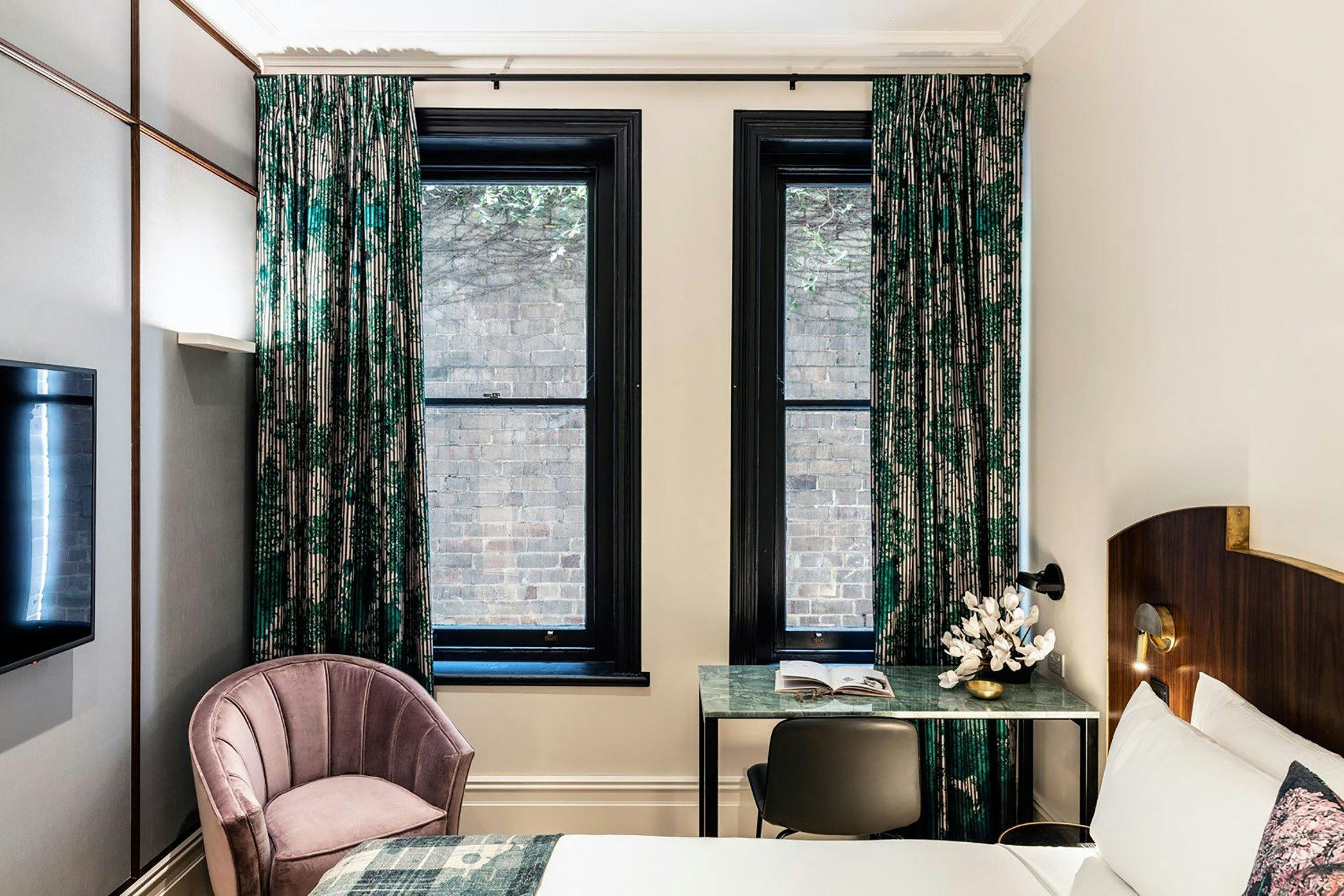 アーバンルーム