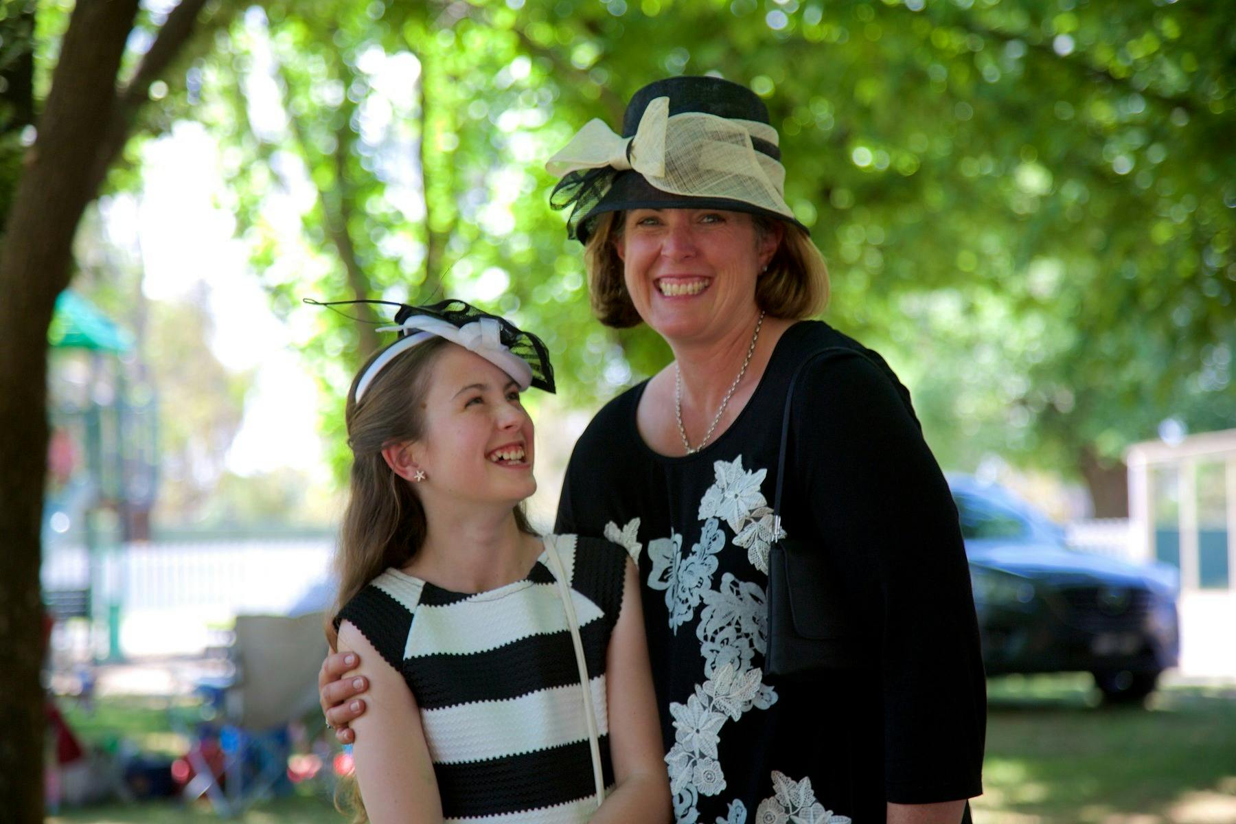 Benalla Racing Club -  Living Here Christmas Party Race Day