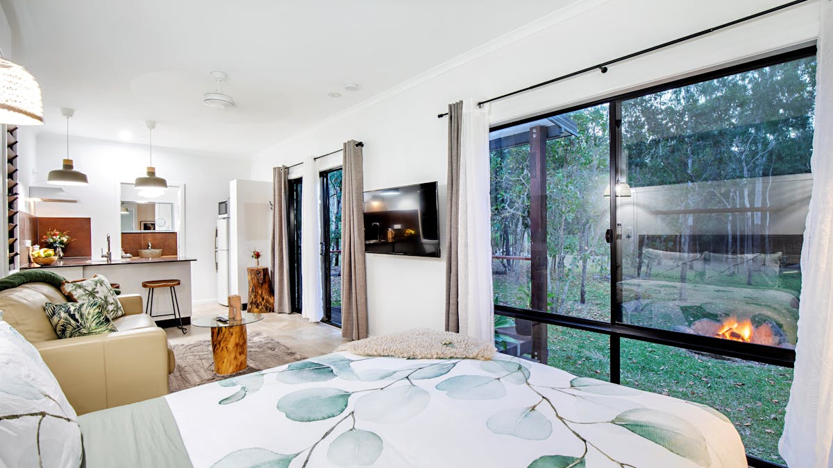 Bandicoot Cabin - Fully self contained luxury cabin in an Australian bush setting Bandicoot Cabin - Fully self contained luxury cabin in an Australian bush setting
