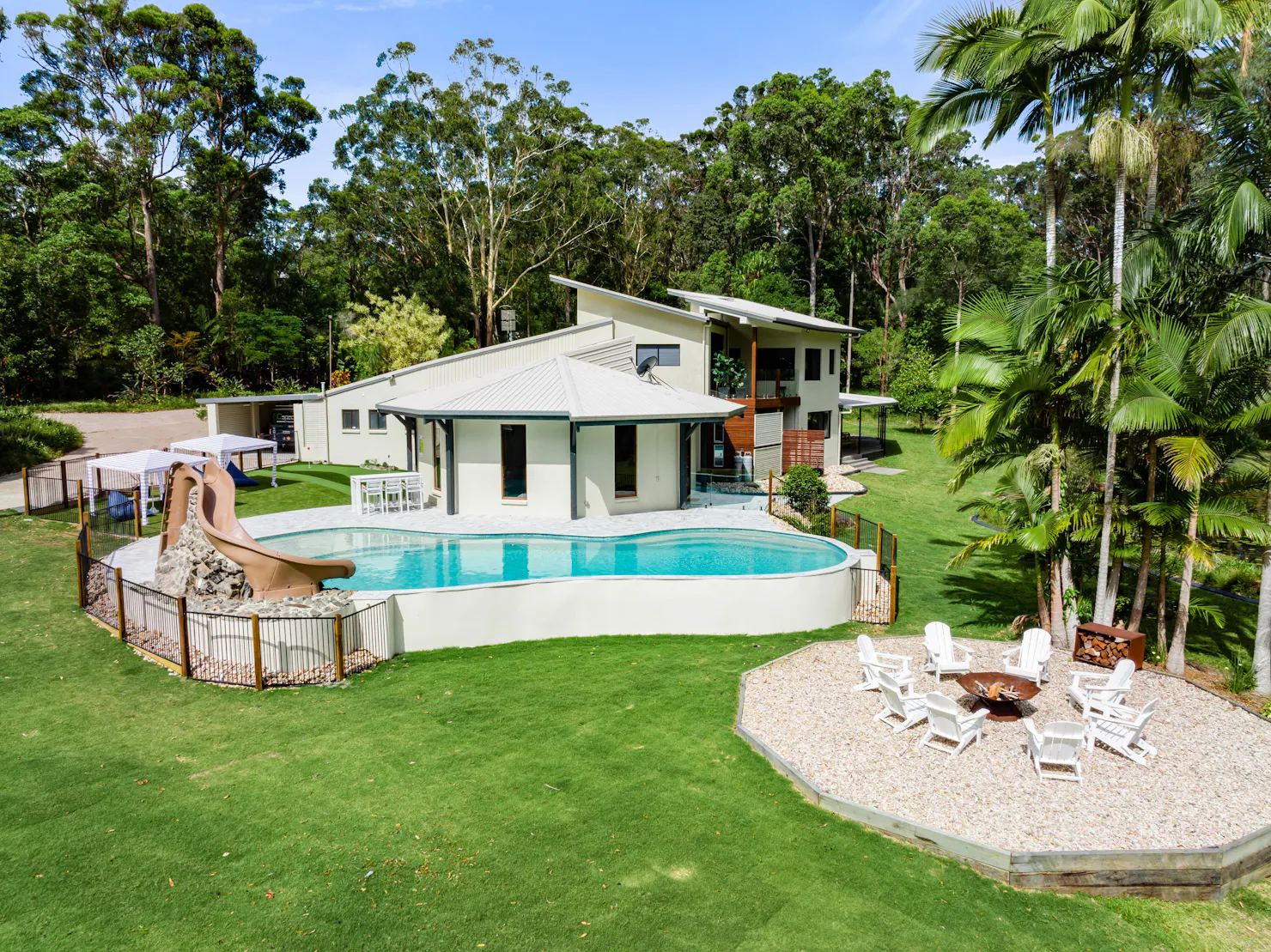 Noosa Hinterland accommodation, Luxury accommodation Noosa Hinterland