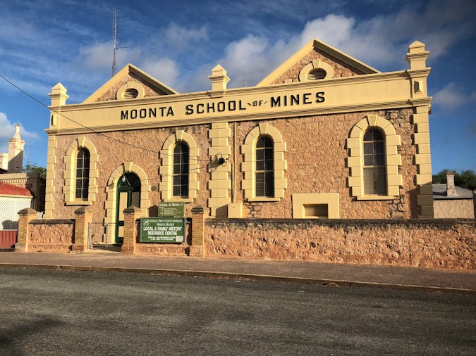 Discovering Historic Moonta Town Walk