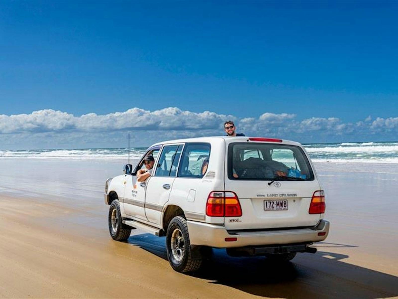 Adventure 4WD Hire - Rainbow Beach/ K'gari (Fraser Island)