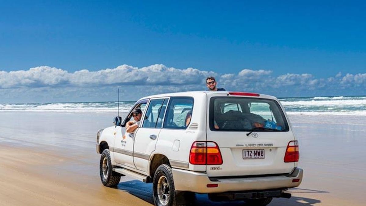 Adventure 4WD Hire - Rainbow Beach, K'gari (Fraser Island)