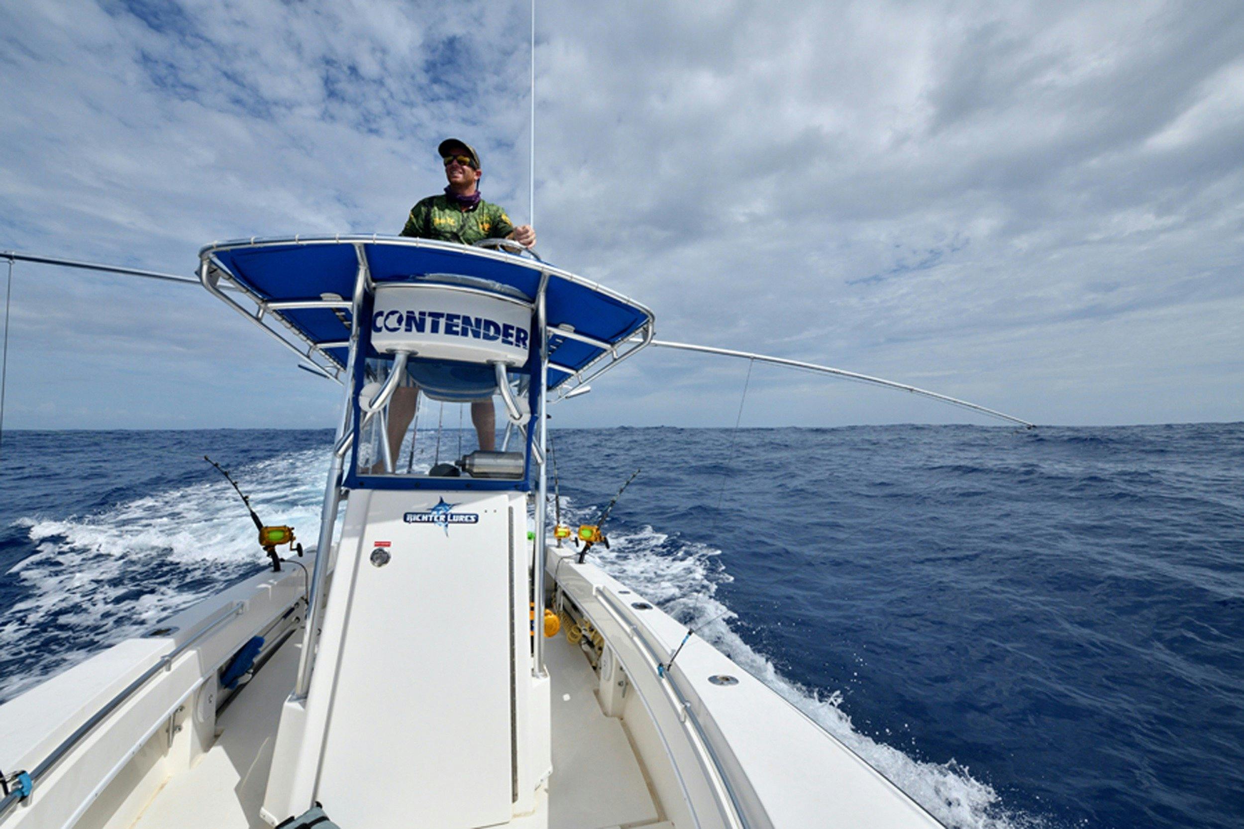 Fishing South West Rocks Contender 25T