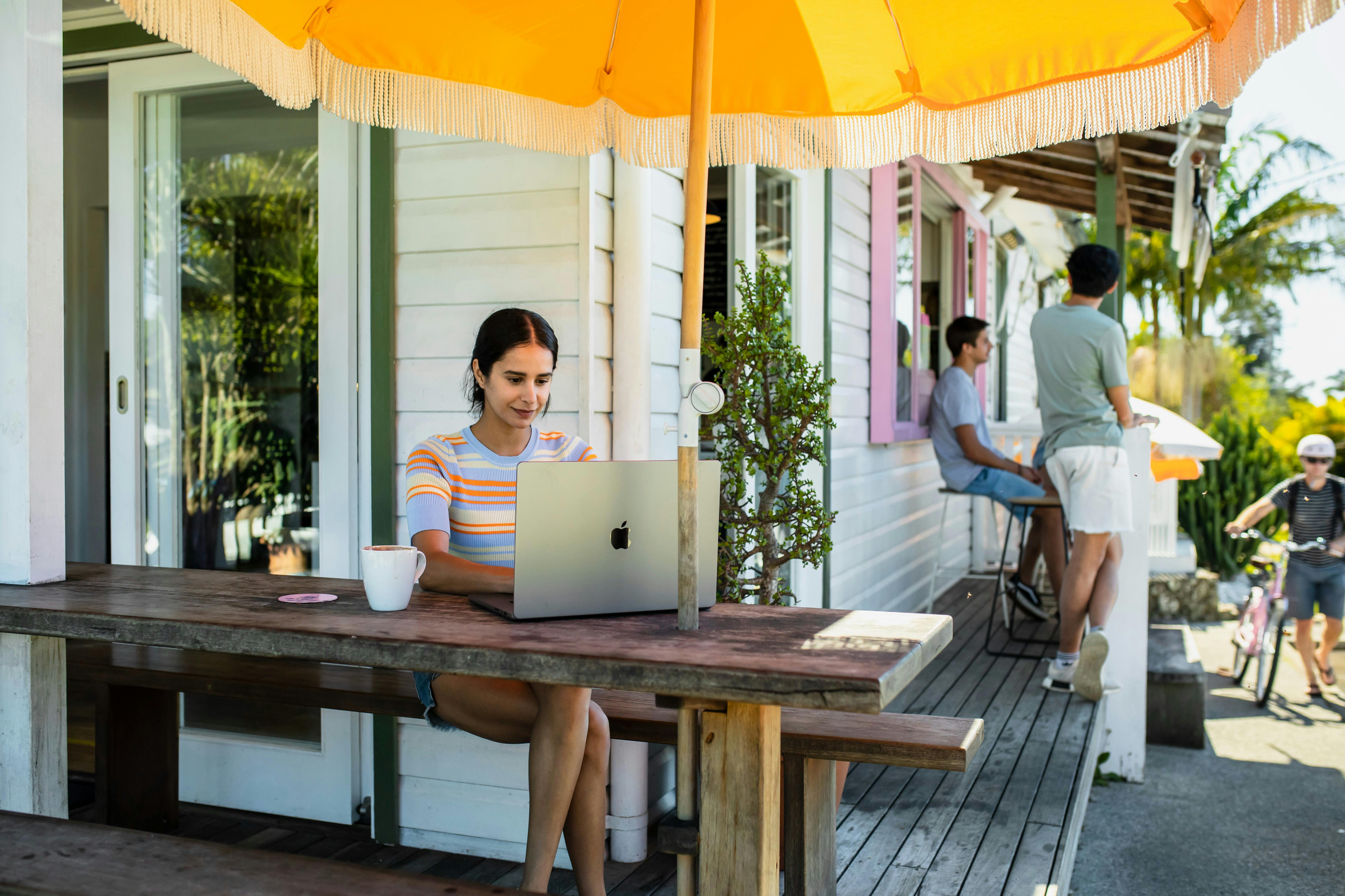 Top Shop Cafe, Byron Bay