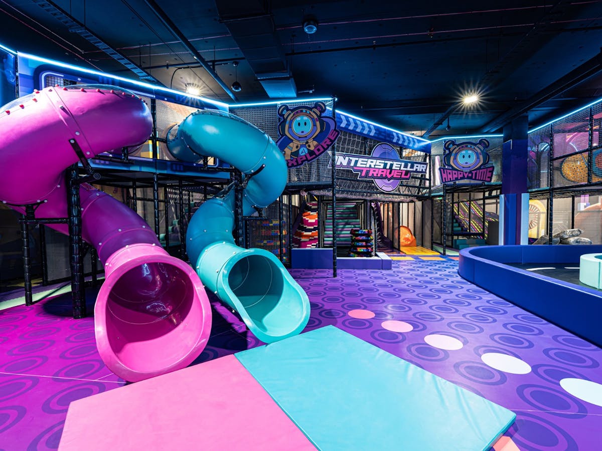 Area 51 World - Mt Gravatt