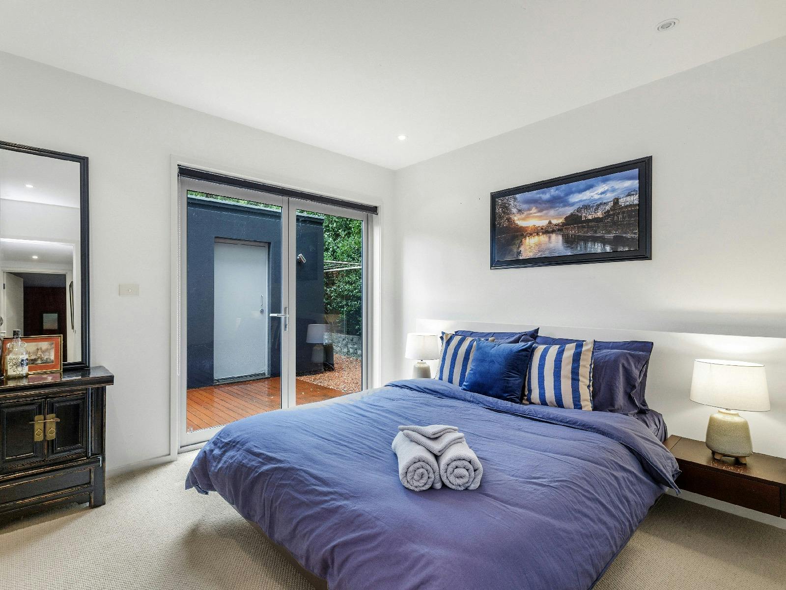 Fernweh master bedroom