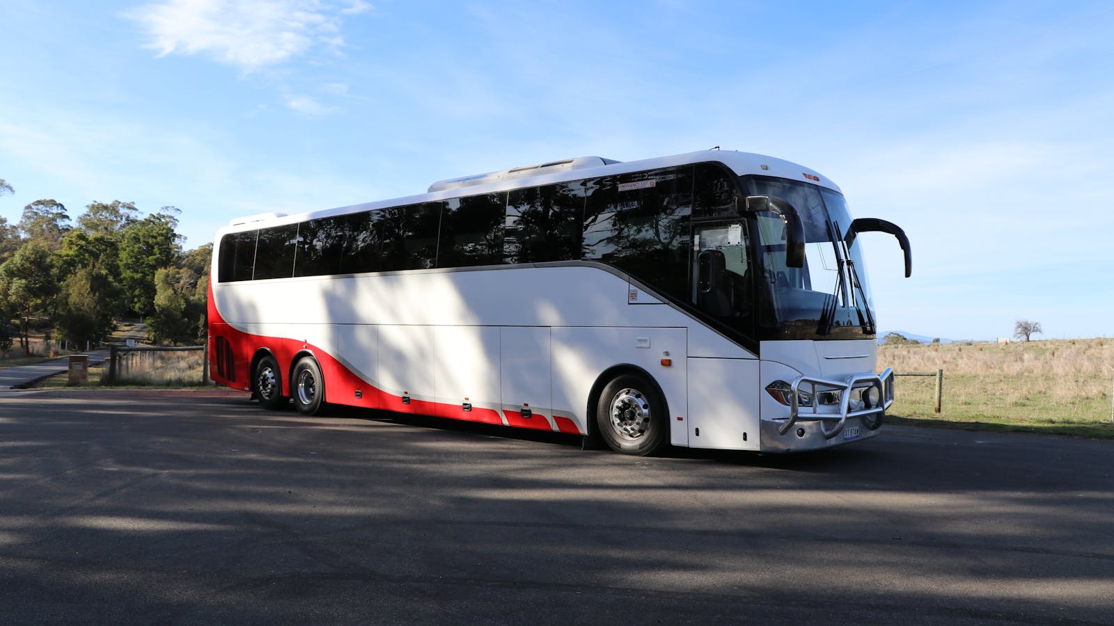 Triple Axle Touring Coach
