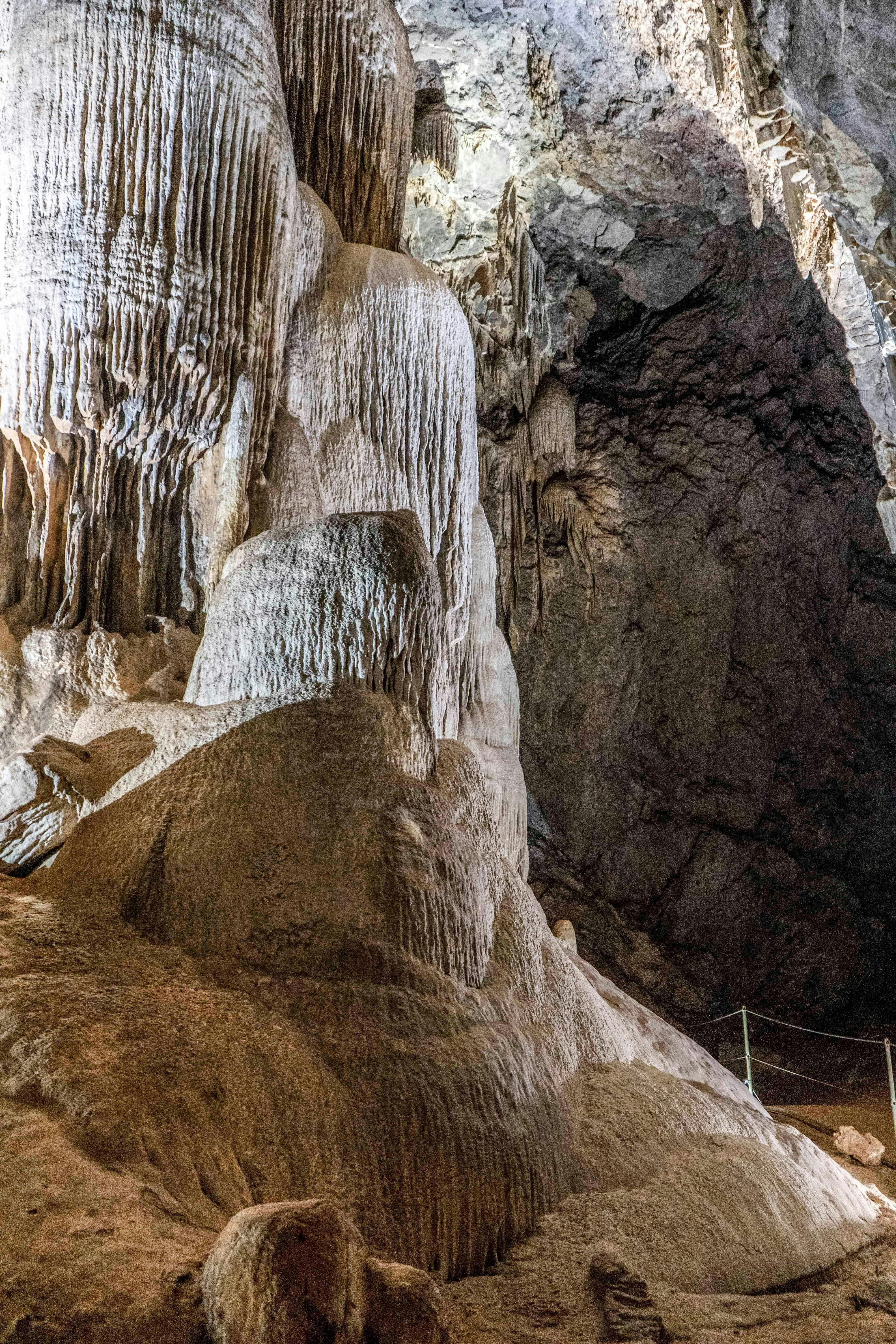 Wellington Caves