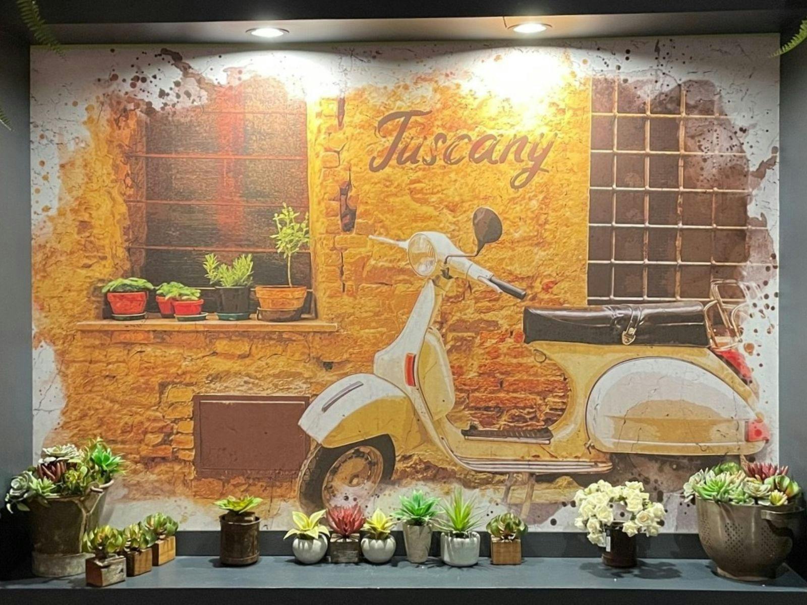 La Vespa Restaurant