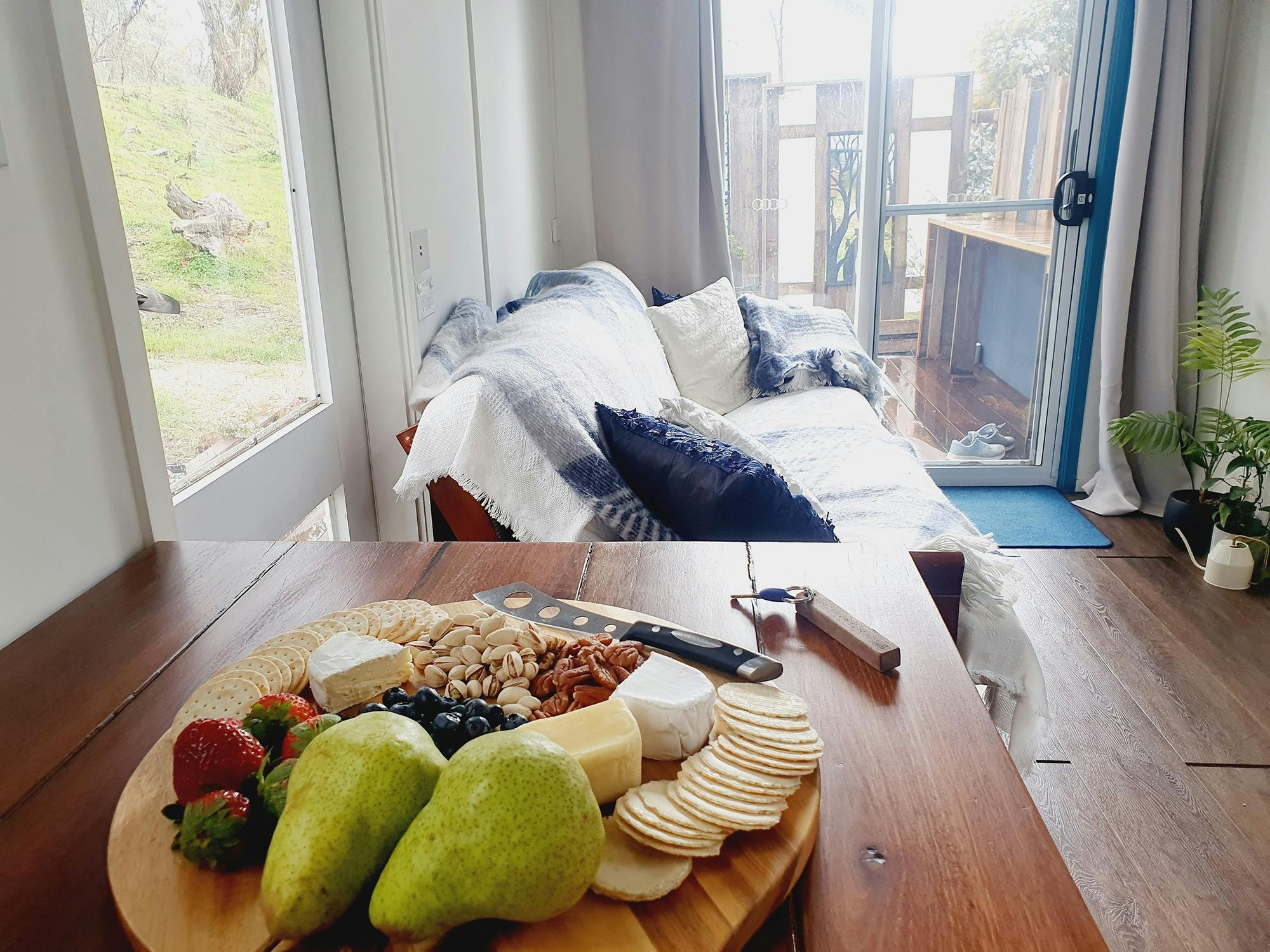 Relax, treat yourself and enjoy in this tiny house with everything.