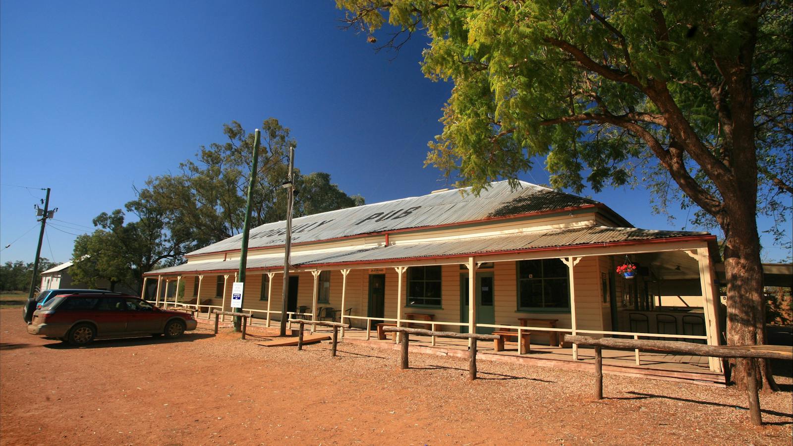 Nindigully Pub