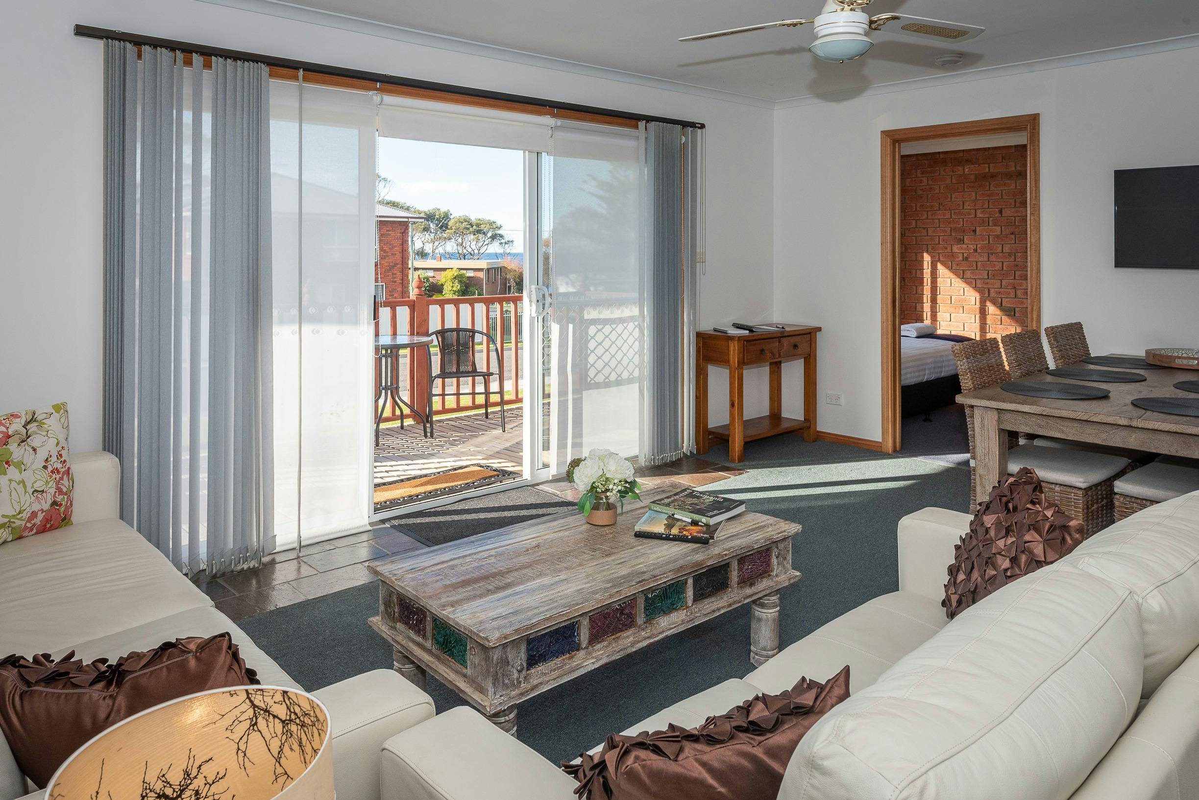 Open Plan Living & Dining