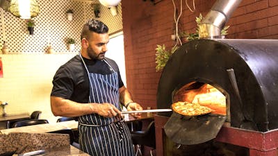 Pizza chef