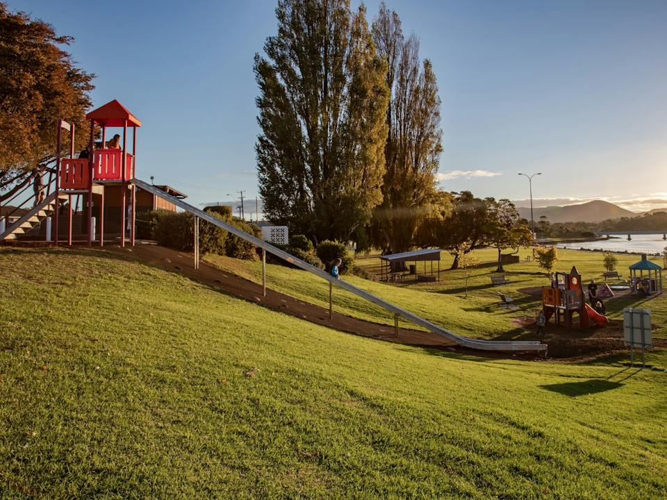 Ulverstone, Tasmania photo