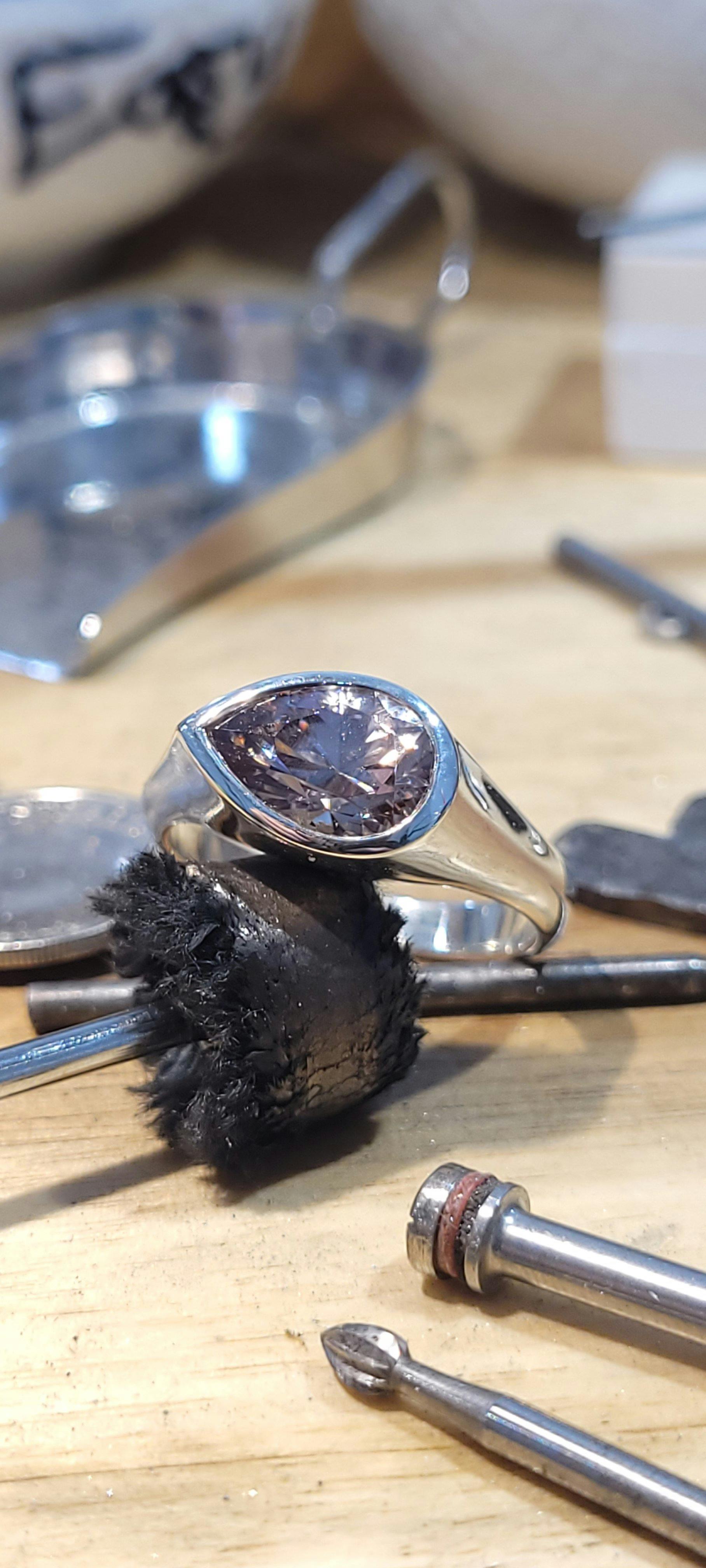 Plumeria Bespoke Jeweller