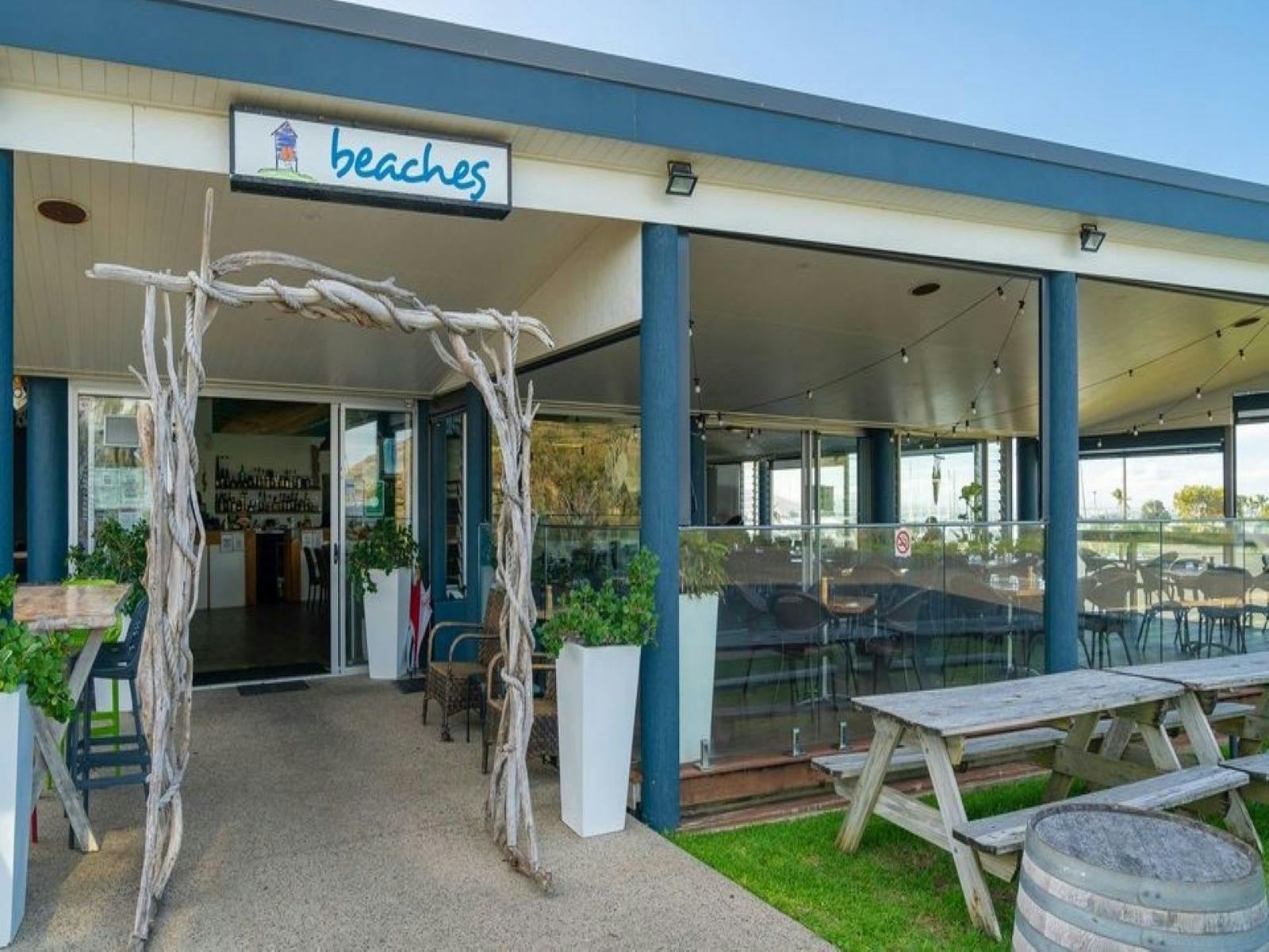 Beaches Restaurant Rosslyn Bay Yeppoon Beaches Restaurant Rosslyn Bay Yeppoon