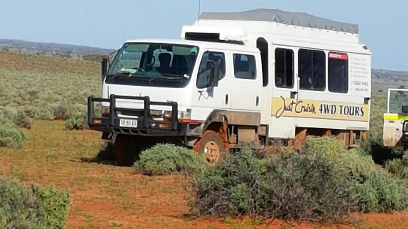 JUST CRUISIN 4WD TOURS