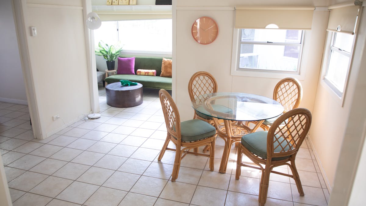 Cottage Dining