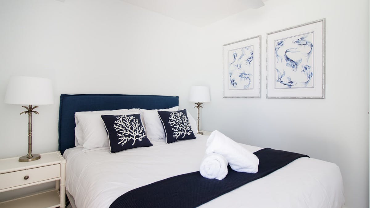 4 Bedroom unit in Palm Beach - Bedroom 2