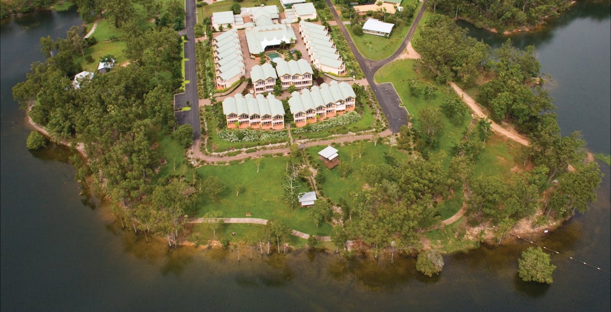 Surrounded by Lake Tinaroo