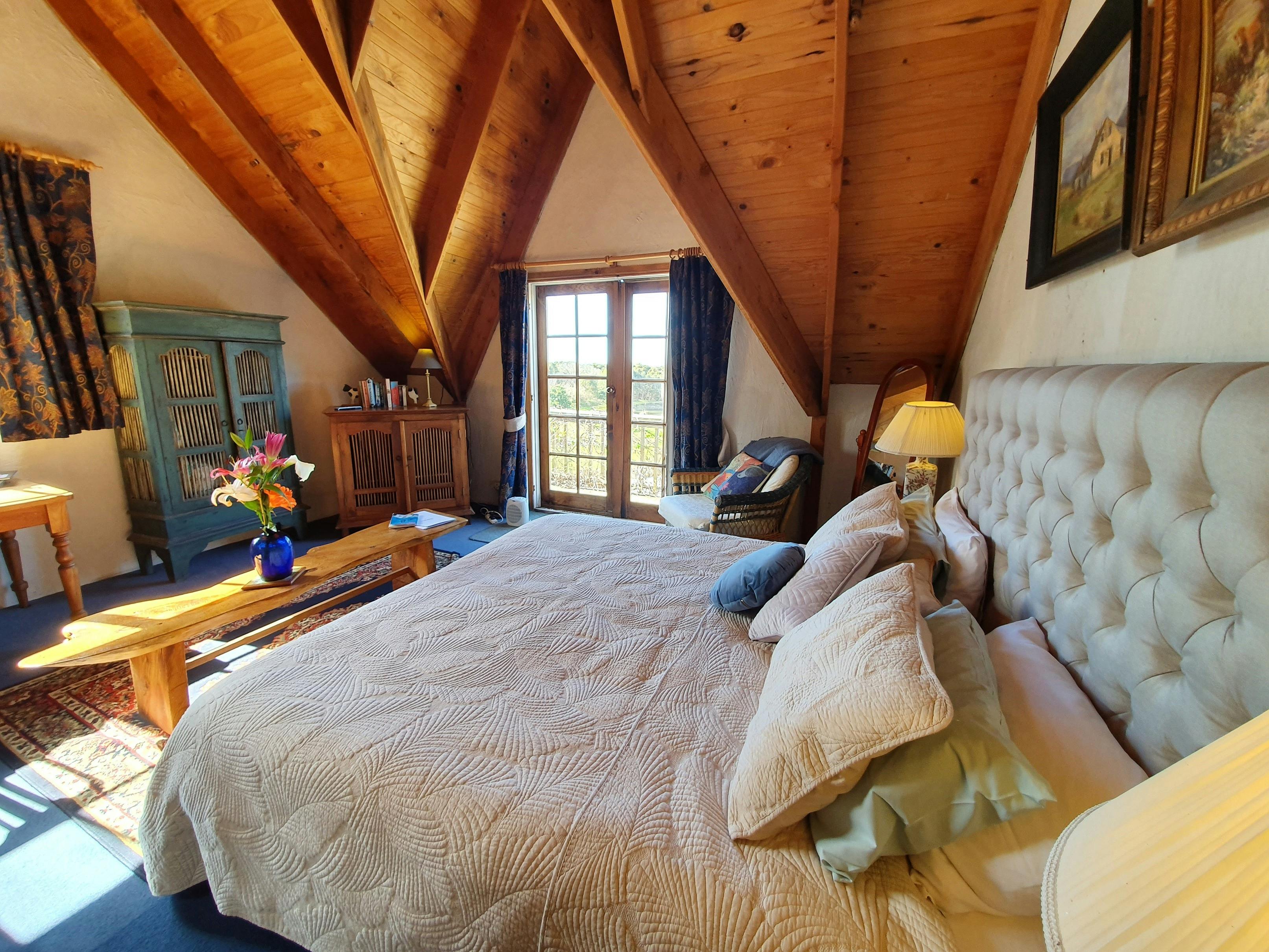 Stable room accommodation