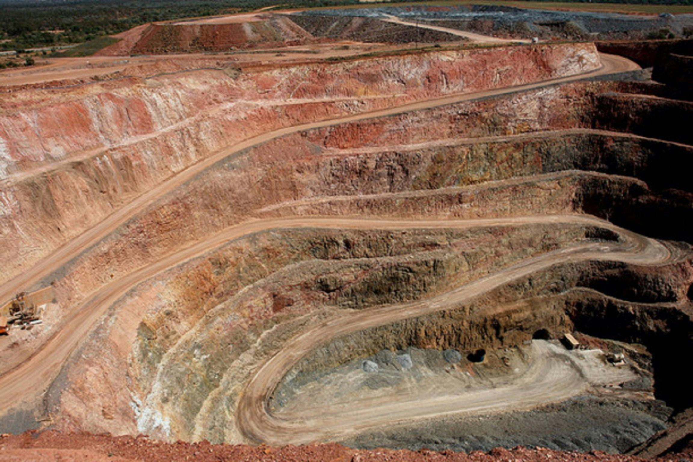 Peak Gold Mines