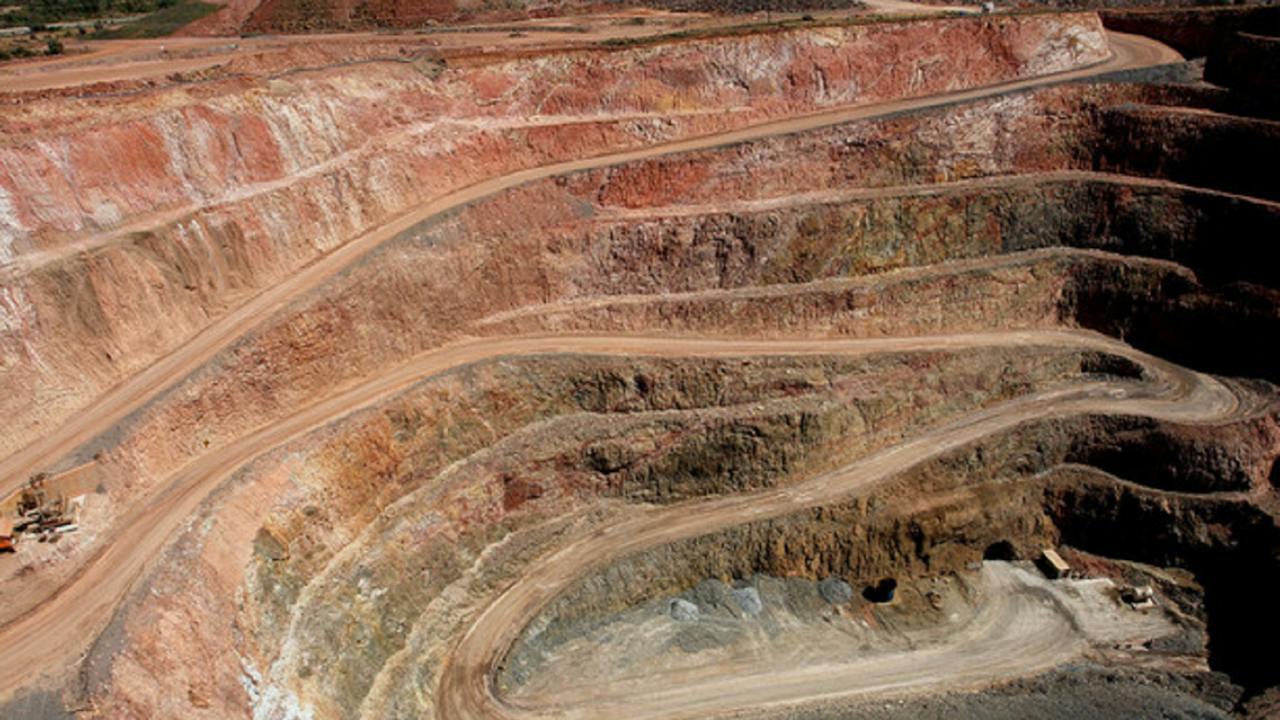 Peak Gold Mines