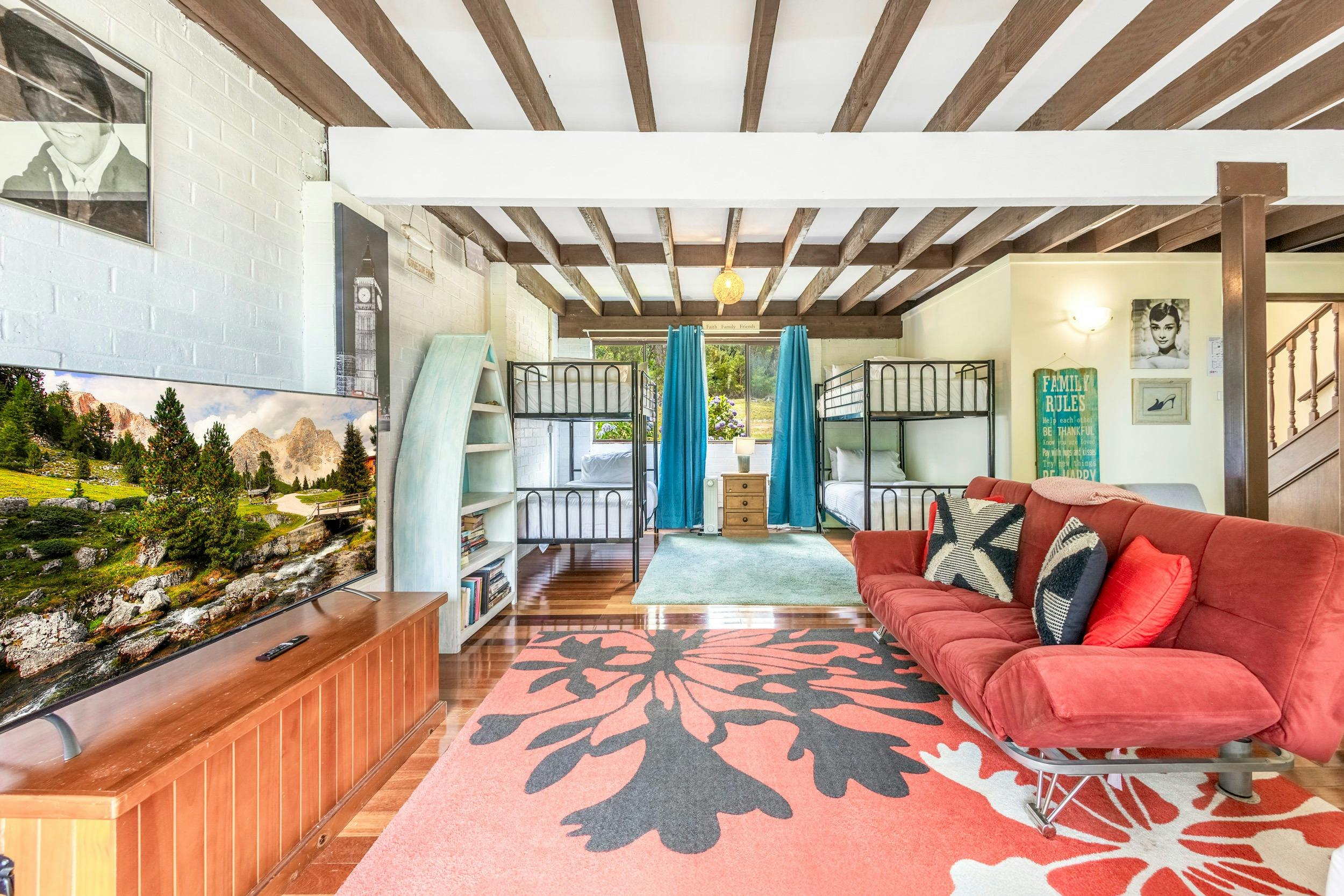 Kids retreat! Outta sight, outta mind...