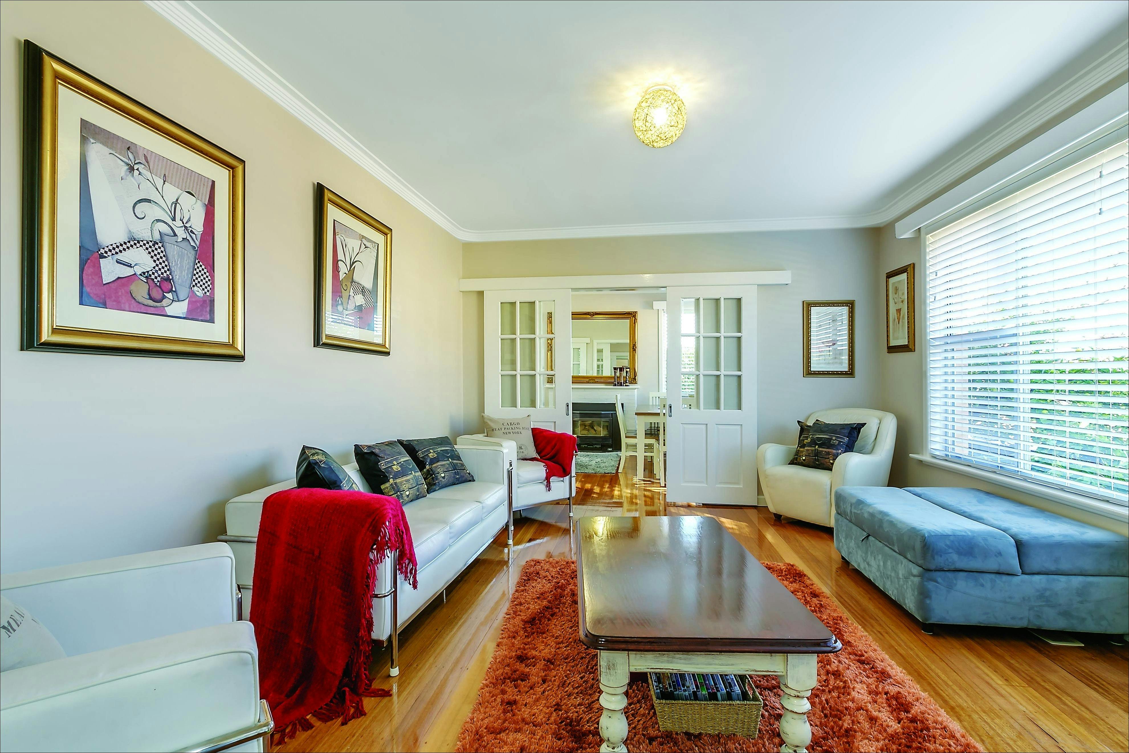 Webster & Lyons - lounge