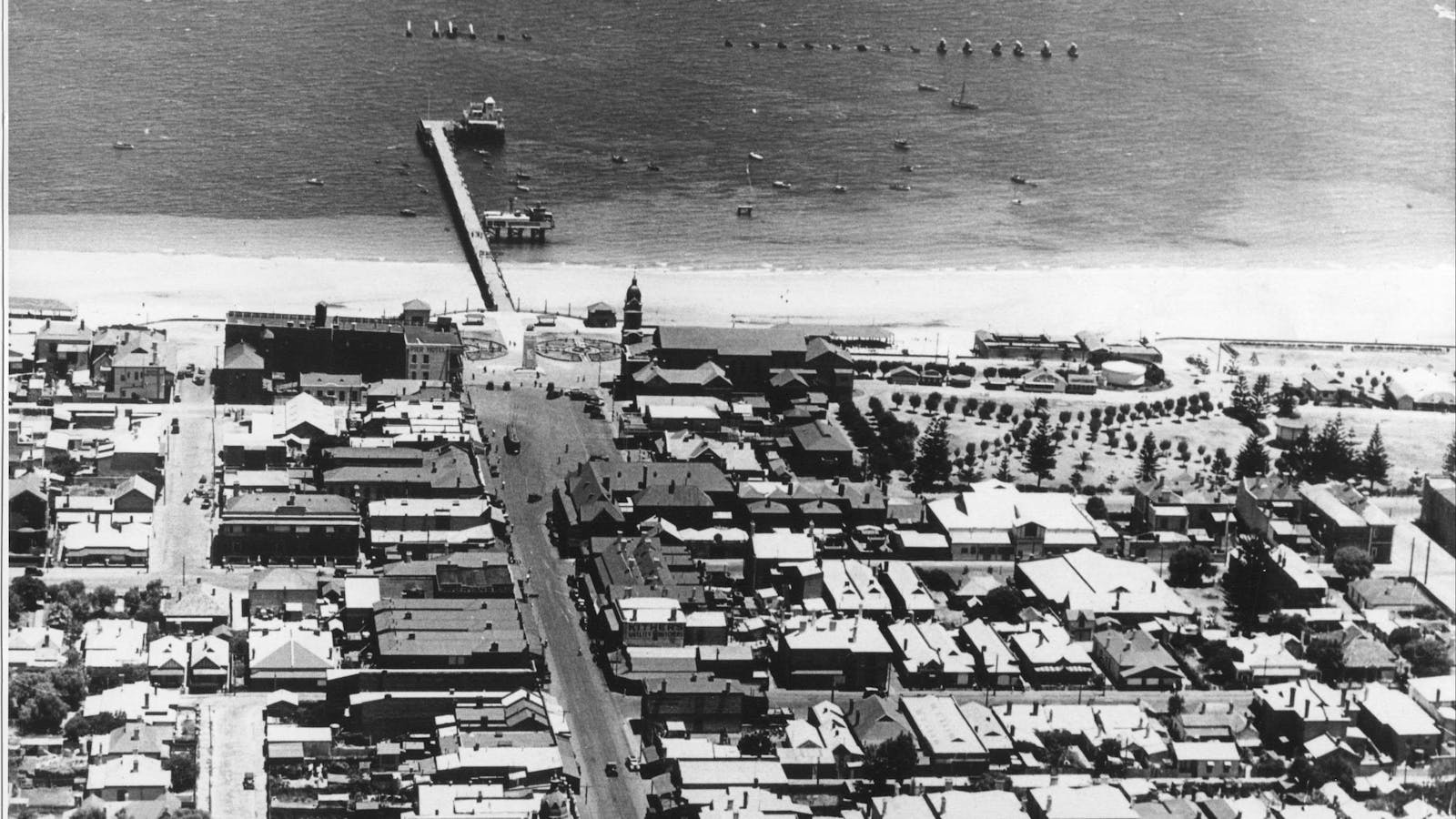 Glenelg  Historic Walks