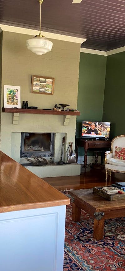 Wee Jasper Cottage Sitting Area