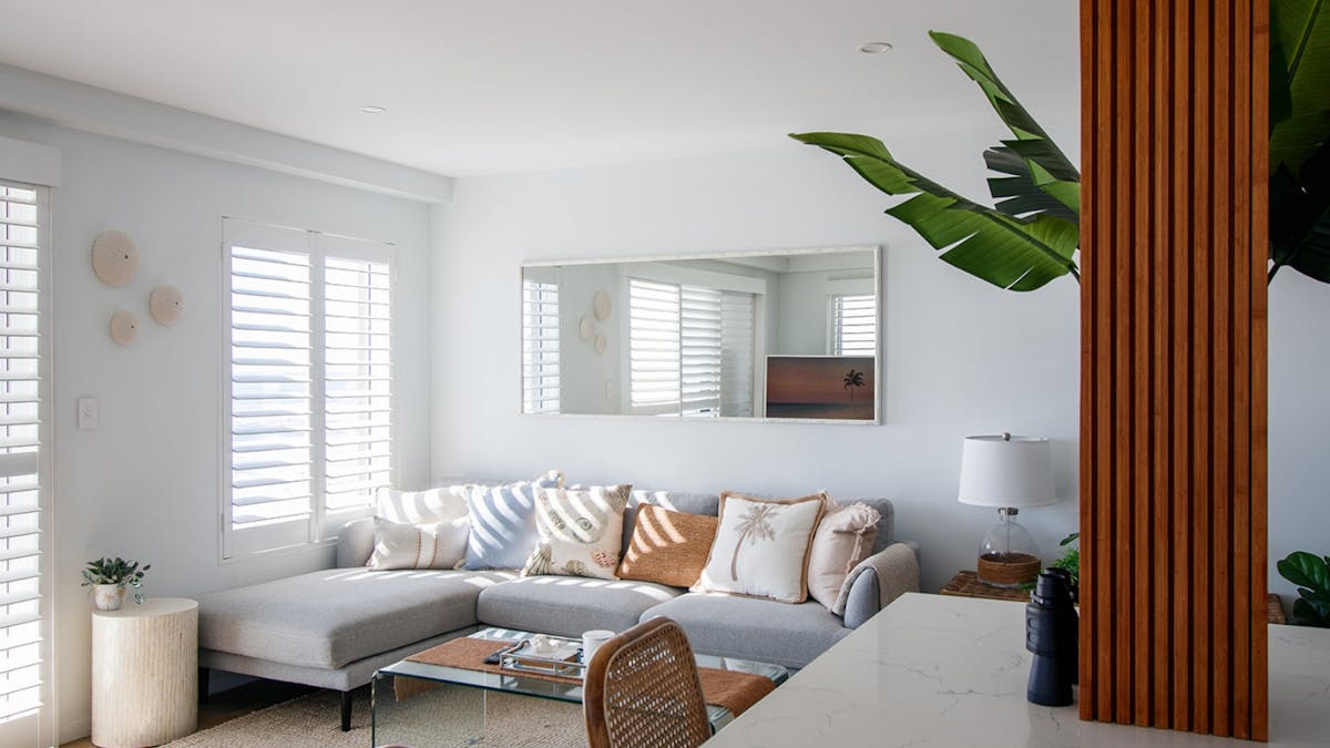 4 Bedroom unit in Palm Beach - Lounge