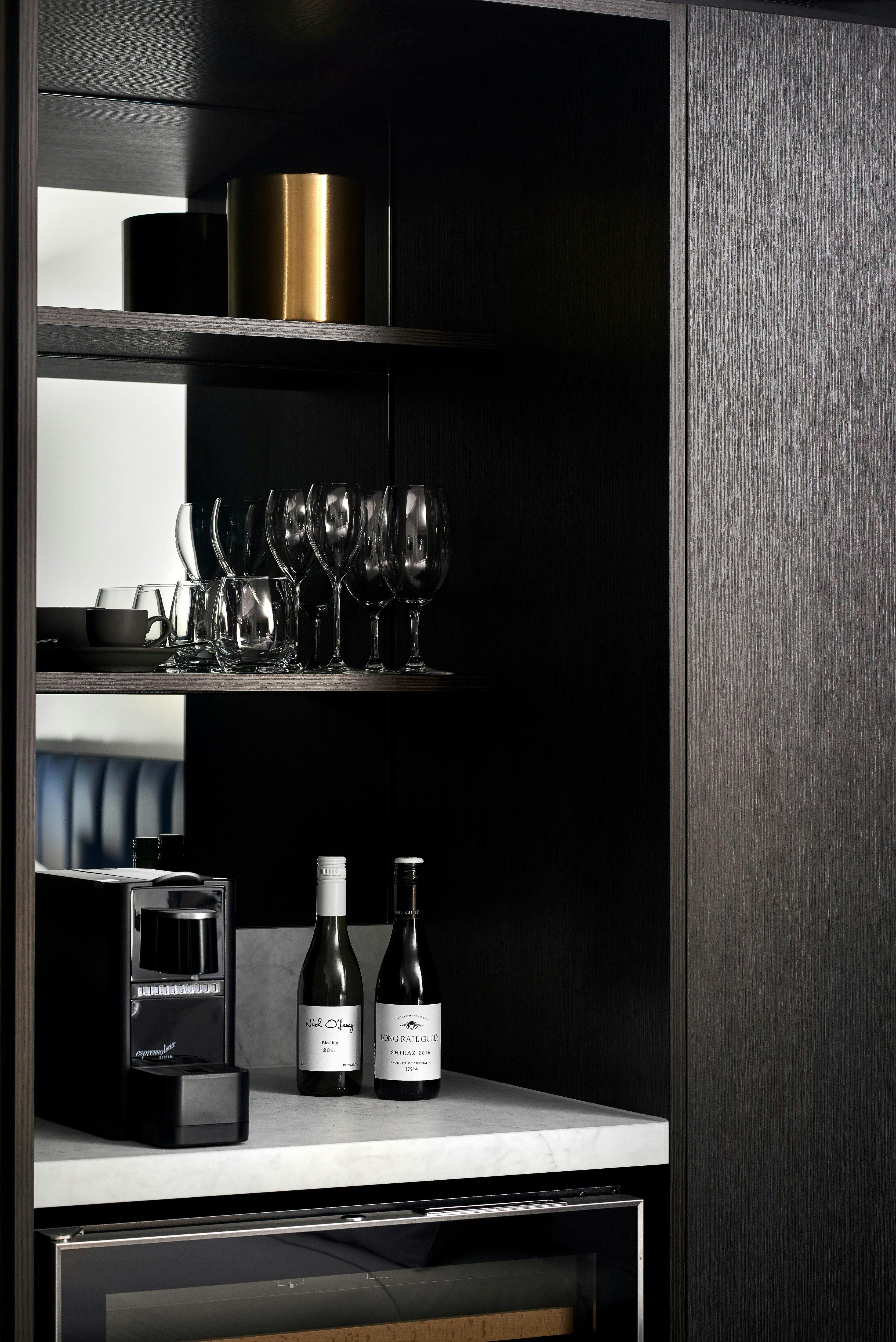 Mini Bar - Midnight Hotel