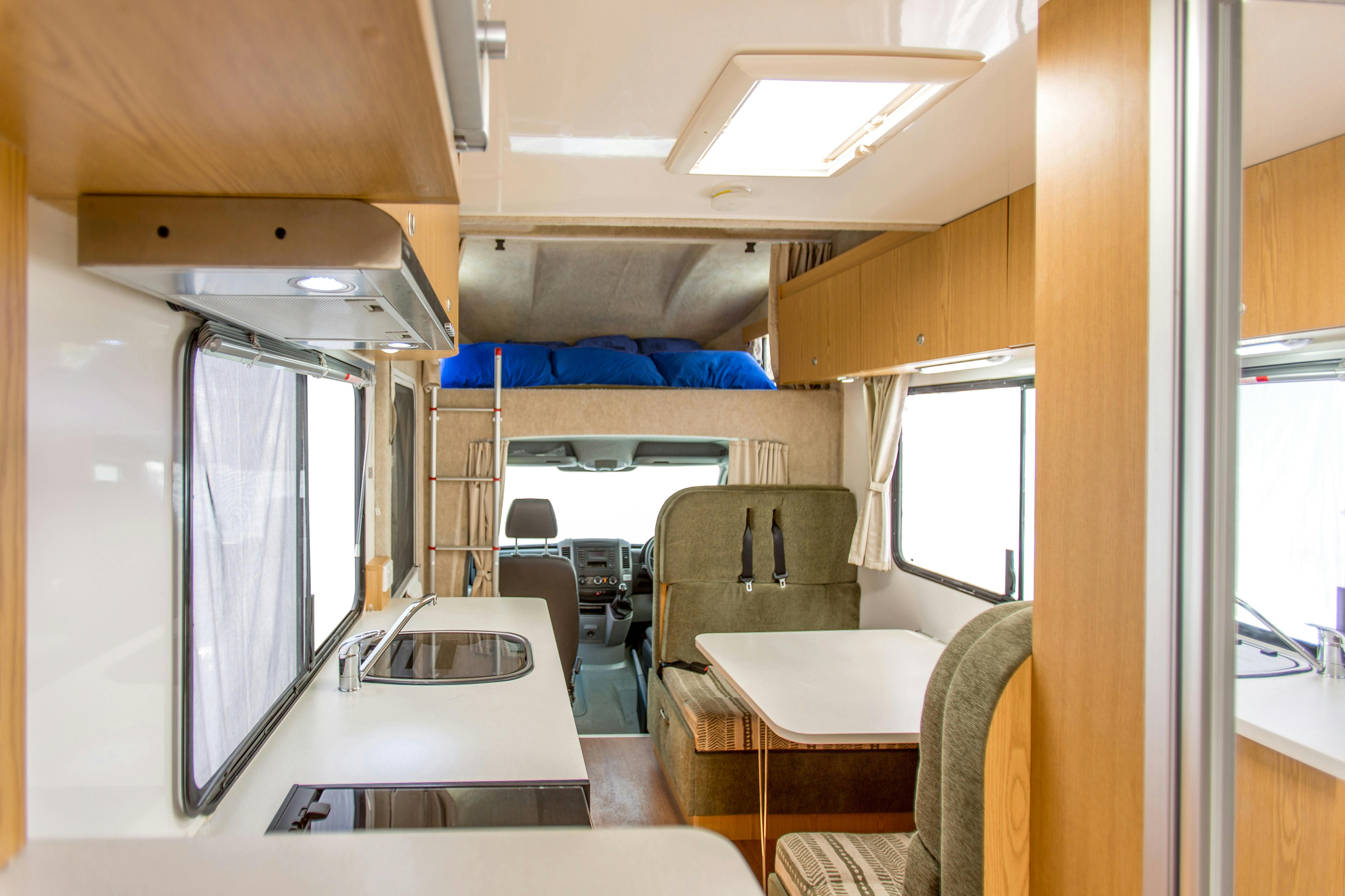 6 Berth Apollo Euro Deluxe