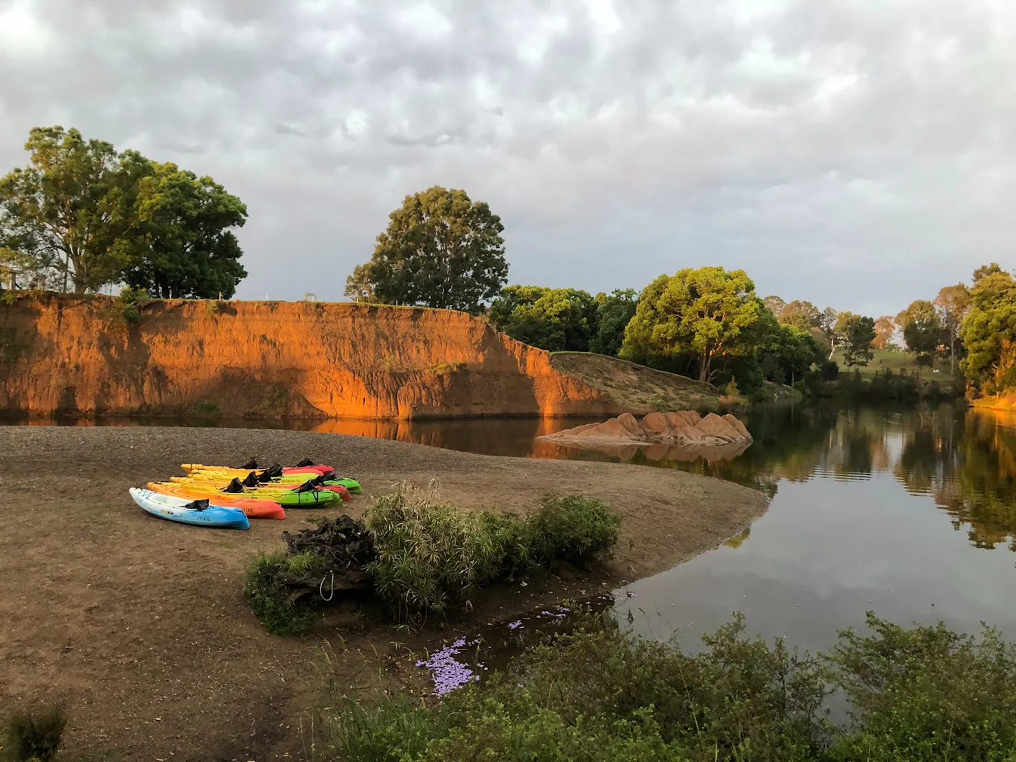 Kayaks & Mud Island