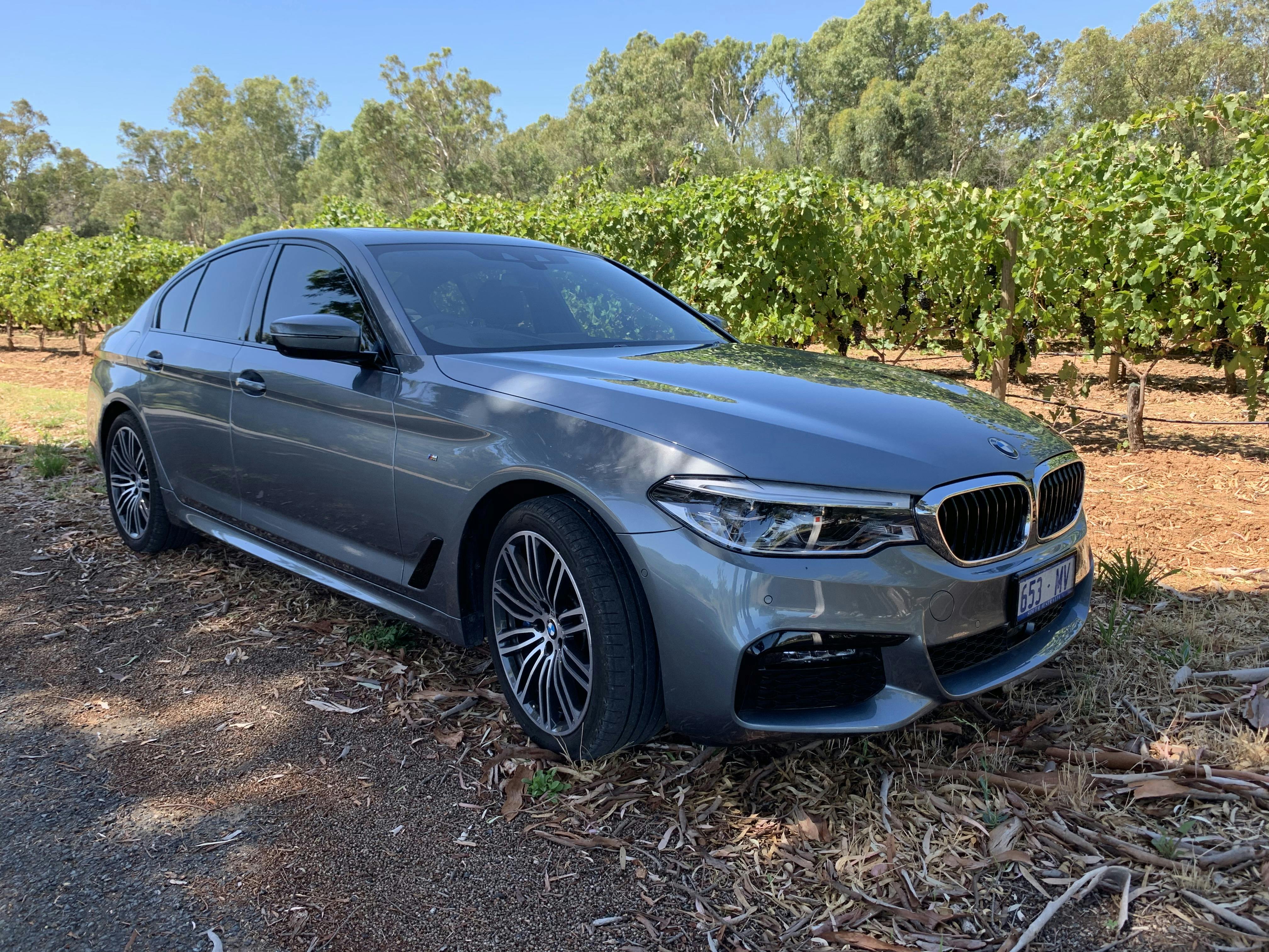 BMW 5 Series 530i Sedan