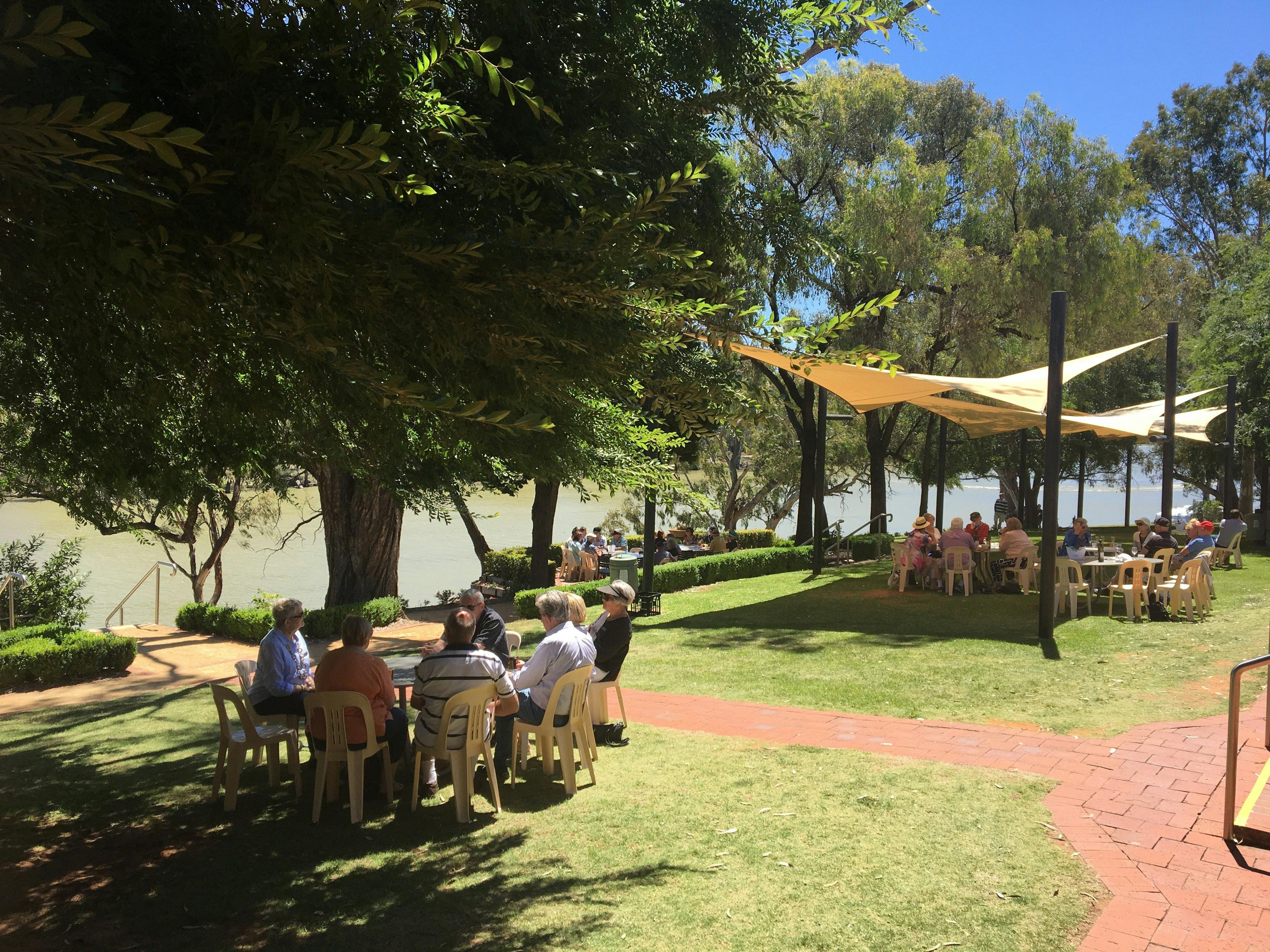 Beautiful location overlooking the Murray river.