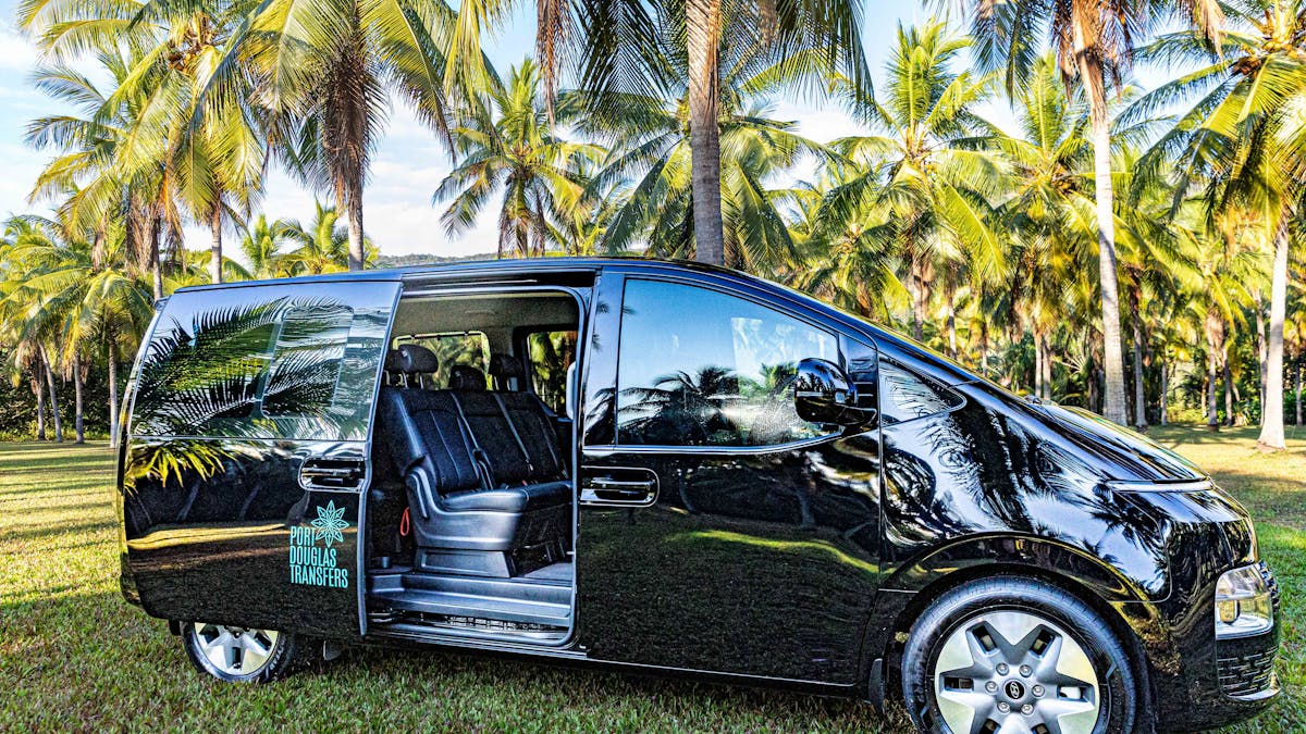 Air Conditioned, Leather Appointment Luxury