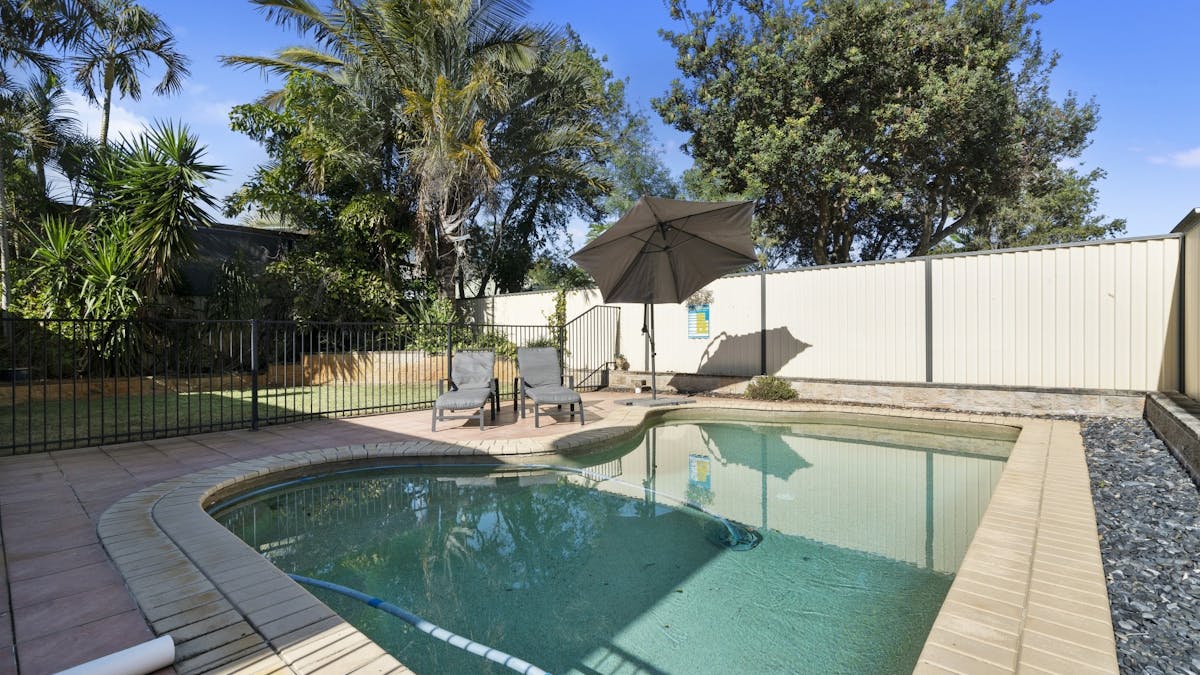 pool